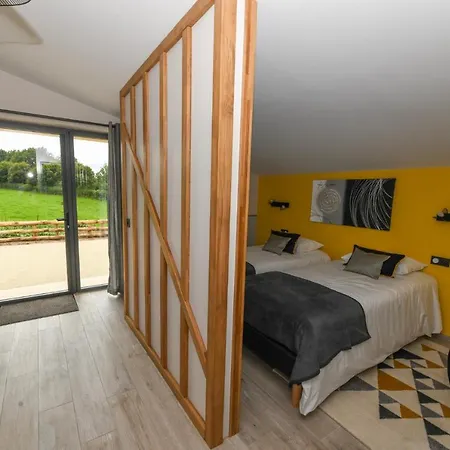 Les D'aurore Chambretaud