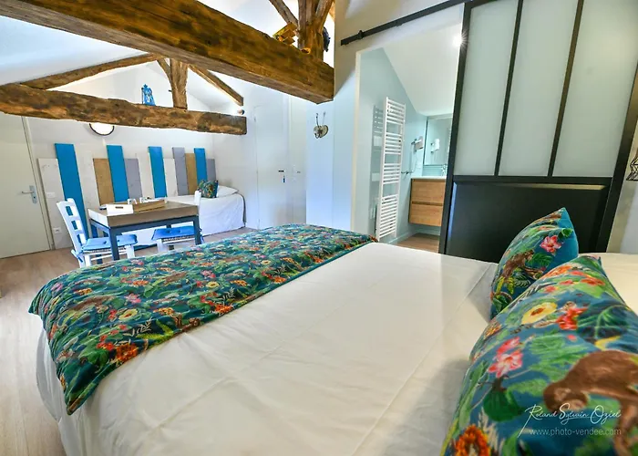 Les D'aurore Bed & Breakfast 3*