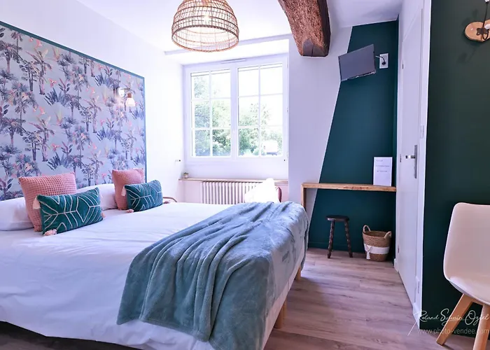 Les D'aurore Chambretaud